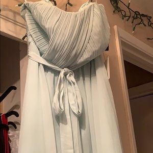 Sage green long zip up dress idea for PROM